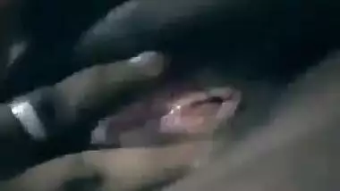 Tamil Girl Showing Her Middle Finger & Masturbating