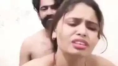 Beautiful Muslim Bhabi fucking in bathroom video MMS