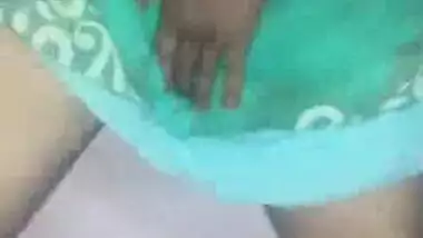 Tamil girl my maid showing pussy to me