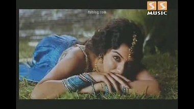 Small Cleavage Clip for Asin Lovers – FSIBlog.com