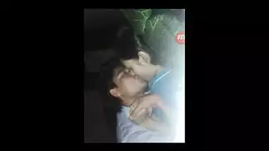Village college teen’s hot kissing session