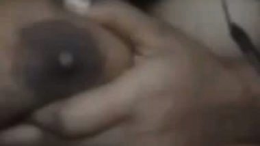 Village girl nude boobs show on viral video call