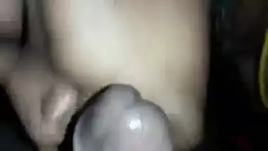 Tamil girl gives an Indian blowjob to her lover