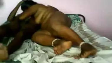 Southindian cheating Aunty with her BF-I