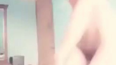 Bangladeshi Playgirl sex video with her bf for the 1st time