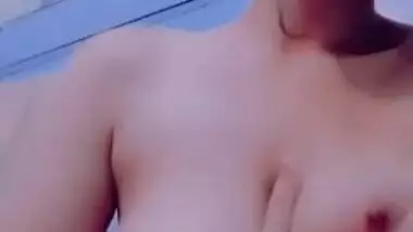 Beautiful booby Pakistani girl selfie nude MMS