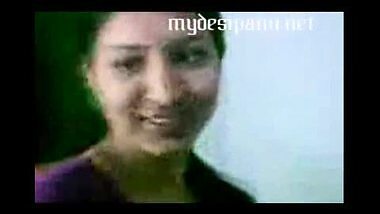 Famous scandal girl divya with her lover mms