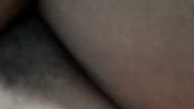 Desi girl showing pussy on video call to lover