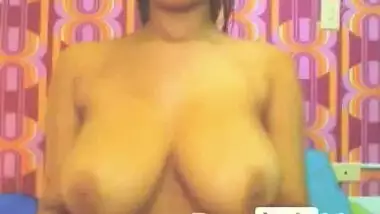 sweeetvirgin from Pornhublive Shows Off Her Perfect, Real Breasts