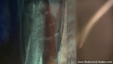 Indian Girlfriend Exposes Her Natural Booty Dance Still