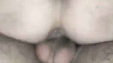 Hot milf riding Young Dick