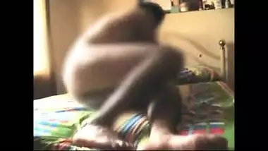 Home sex video of Nagpur bhabhi moaning in pleasure