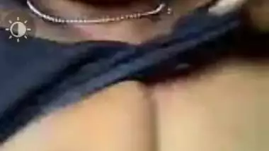 Local Tamil aunty sexy nude topless show on video call