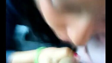 Shimla College Girlfriend Gives Blowjob To Boyfriend In Bus