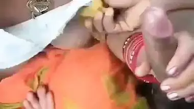 Desi aunty outdoor sex and blowjob in jungle