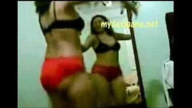 Karachi busty college girl yasmin on cam