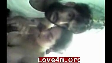 Pakistani Girl Exposing