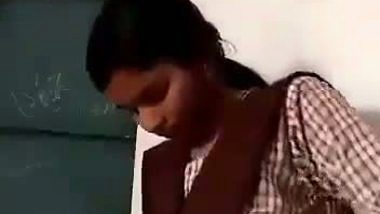 An 18-year-old couple records their college sex MMS