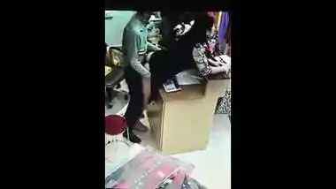 Pakistani sex video blue film of Muslim wife fucking tailor!