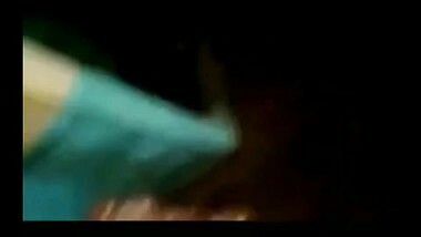 MMS scandals of busty Mumbai aunty with young guys