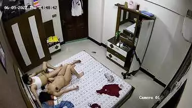Horny husband fucks his pregnant wife in Bangla x video