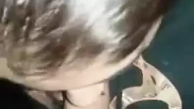 pakistani sexy shy girl giving head to her guy