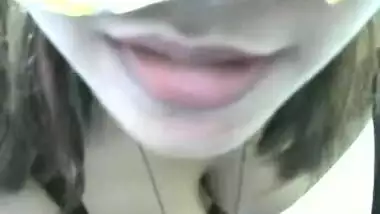 Hot desi girl expose boobs pussy ass on cam
