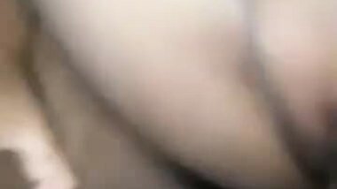 Village girl wet pussy fucking