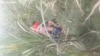 Bihari Outdoor Sex Mms Video Captured By A Voyeur