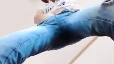 Punjabi girl cumming in her pants after fingering