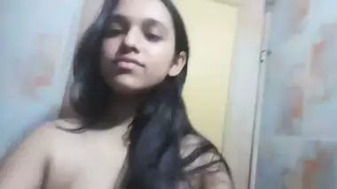 Sexy girlfriend boobs show in bathroom selfie