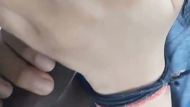 An 18-year-old GF gives a desi blowjob to her lover