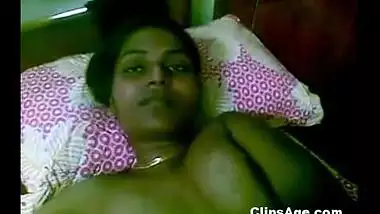Desi wife Rugmi full nude MMS video exposed