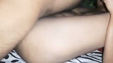 Desi MILF has mouth and muff scored by man who captures XXX model