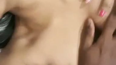 Indian crazy lovers ki foreplay and fingering video