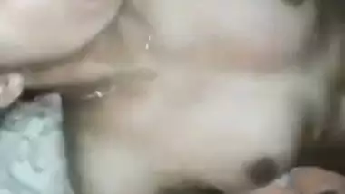 Srilankan bhabhi threesome sex with cuckold husband