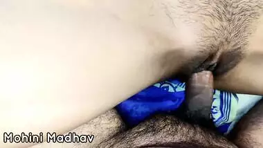 Fucked By Husbunds Friend In Traditional Cloths Blue Saree With Hindi Dirty With Desi Bhabhi