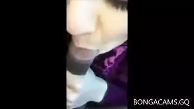 Sexy Pakistani Bhabhi’s Hot Blowjob