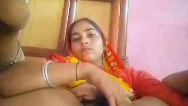 Marathi bhabhi pussy with dense hair like forest
