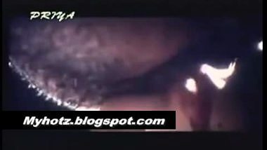 hot strong kiss by uncle to neighbour girl in mallu masala