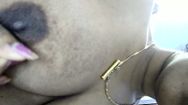 Hot Kerala girl shows her big boobies in Malayalam sex