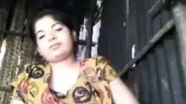 Beautiful Bangla Village Girl Fingering