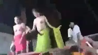 Hot Telugu Hijra Showing Pussy And Boobs To Village Men