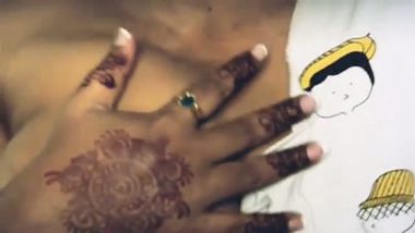 Indian Sexy Girl Fingering Her Tight Pussy