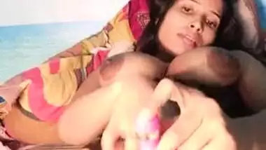 Amateur Desi model in black lingerie sticks dildo into her asshole
