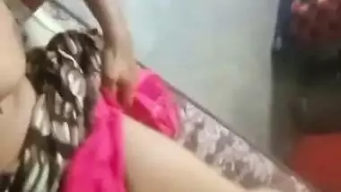 Huge Boobs Bhabhi Record Her Selfie Video
