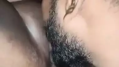 Muslim Guy Licking Pussy Of Her Wife On Cam