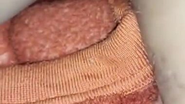 Maa Ki Mast Badi Gand Or Chut. Maa Apne Bete Se Malish Karwati Hui