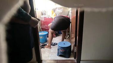 Jerking infront of Tamil maid Swathi