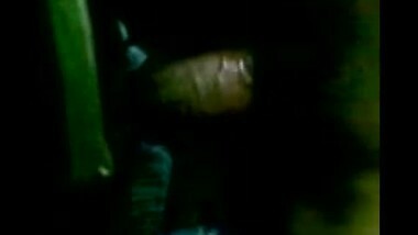Married Indian auntie from Uttar Pradesh Fucks Young Guy